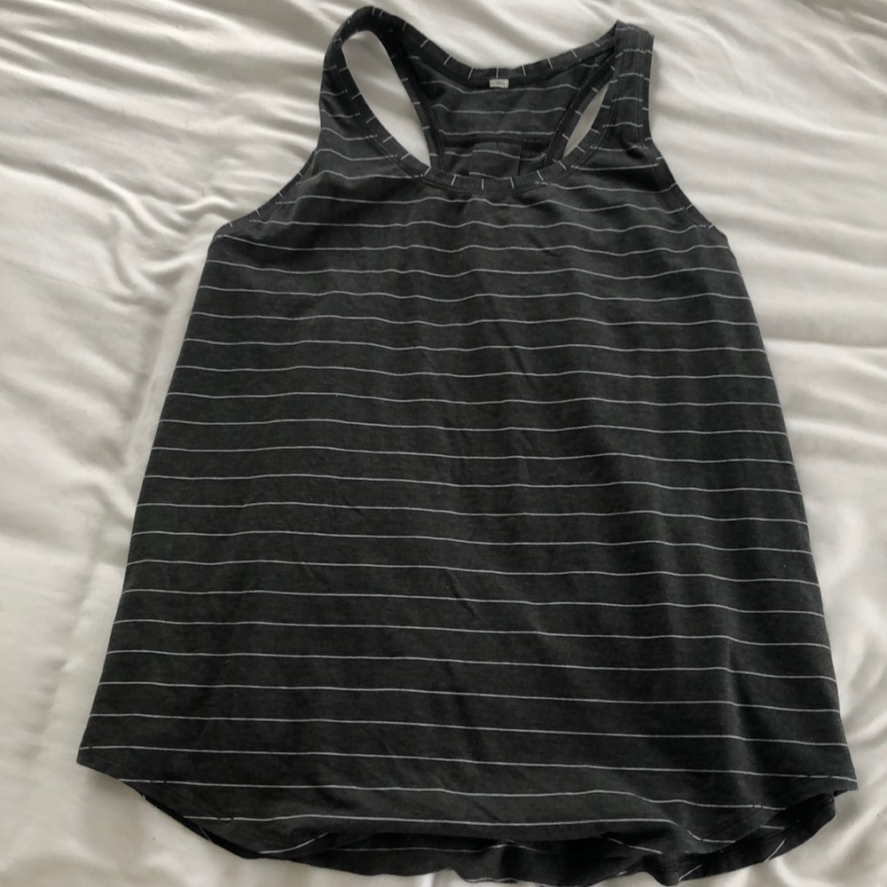 LULULEMON GREY TANK TOP